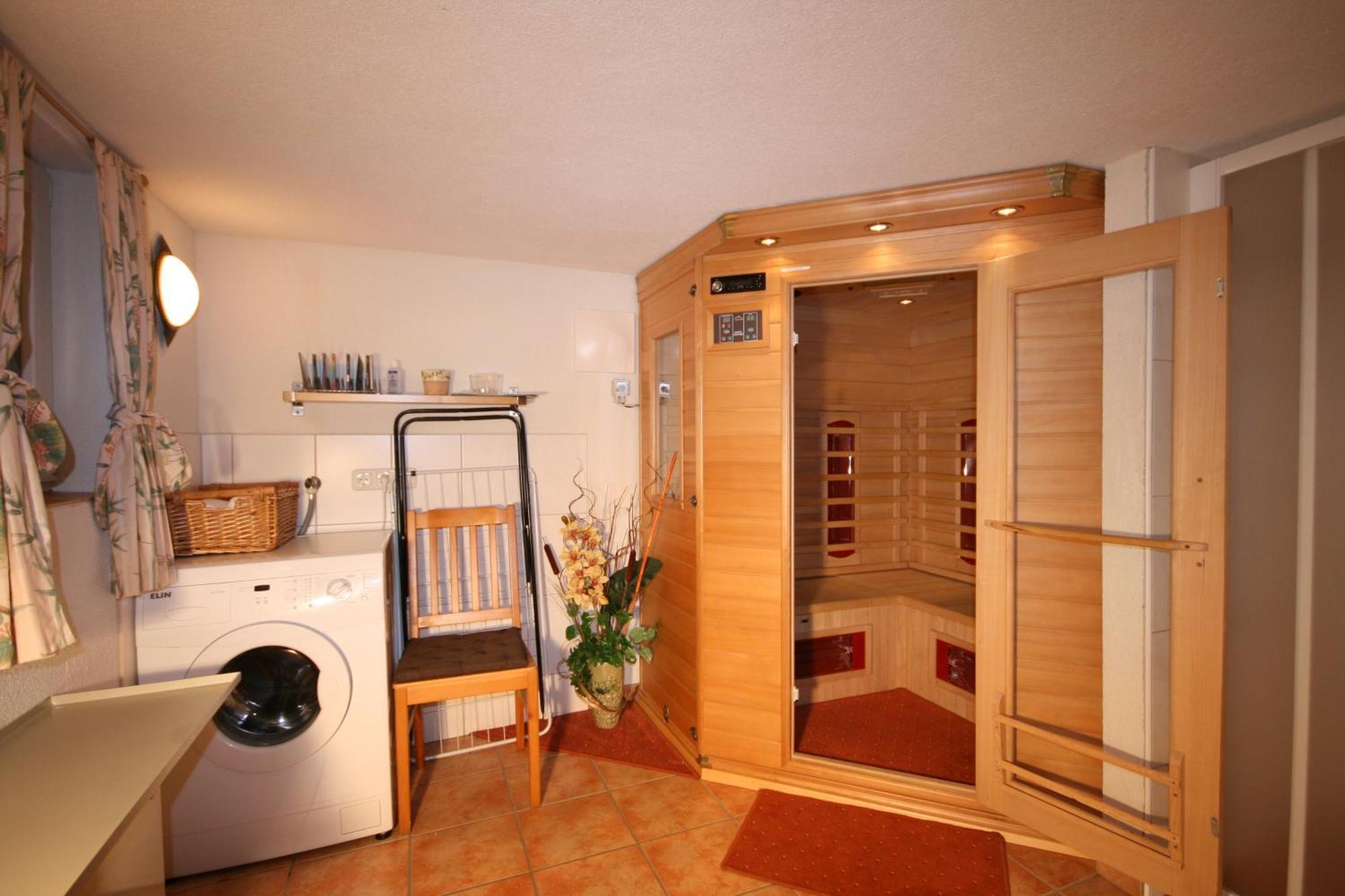 Ferienhaus Christine Taxenbach Esterno foto