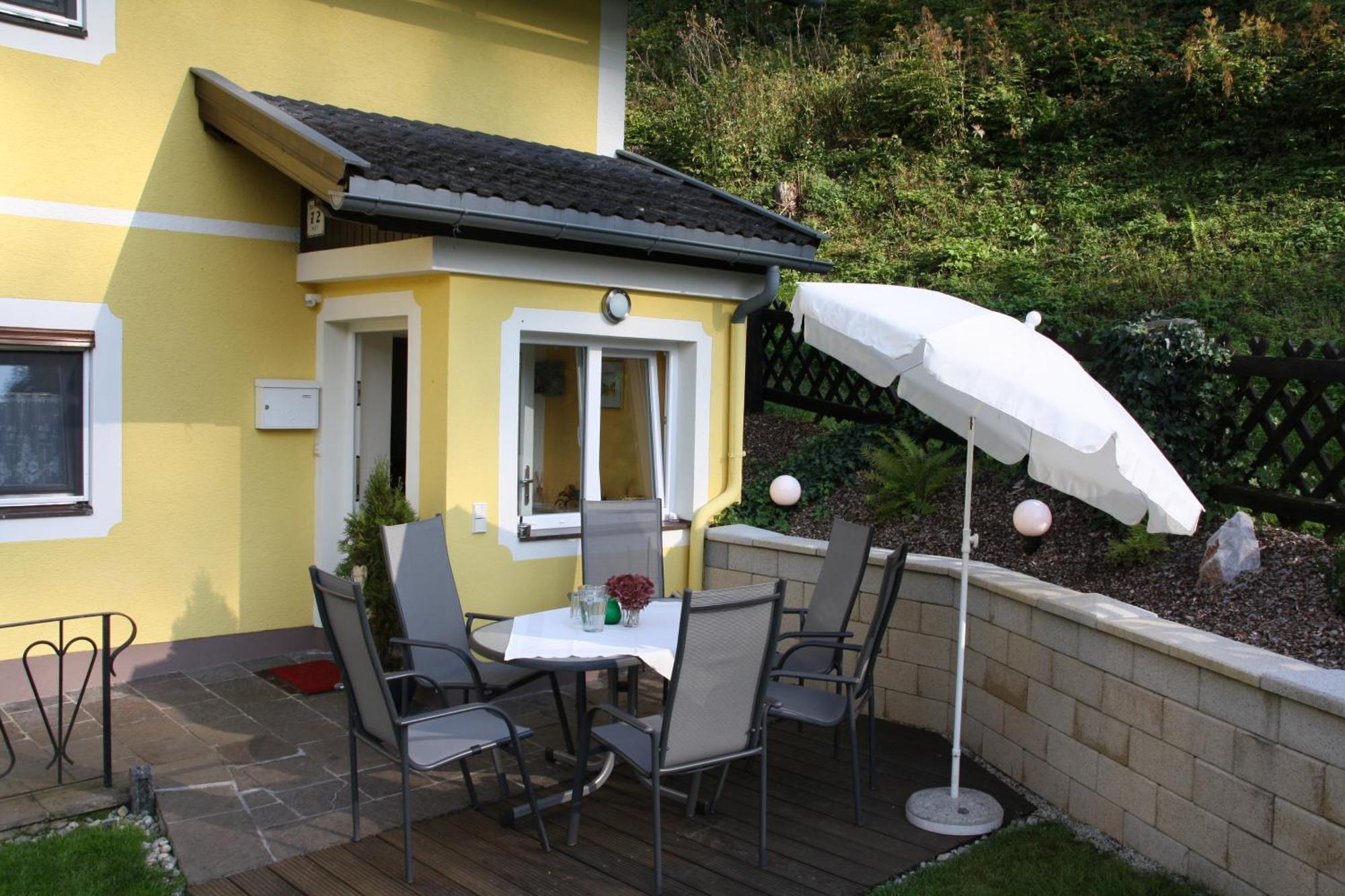 Ferienhaus Christine Taxenbach Esterno foto